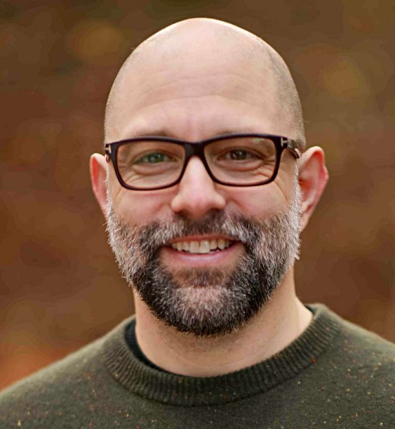 Brien Wood, couples therapist and retreat facilitator
